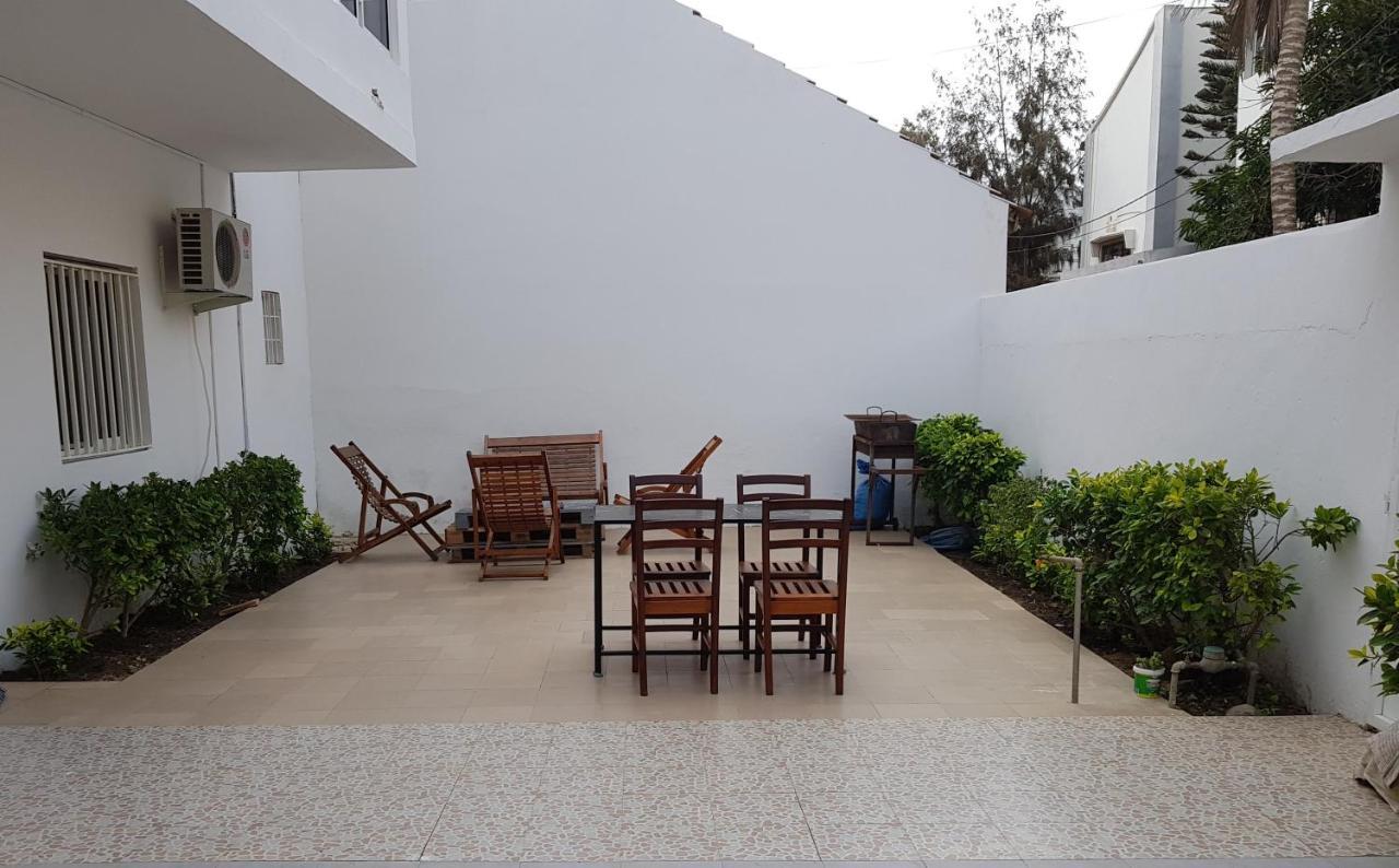Villa Ty Milyn Mazela SA Dakar Exteriör bild