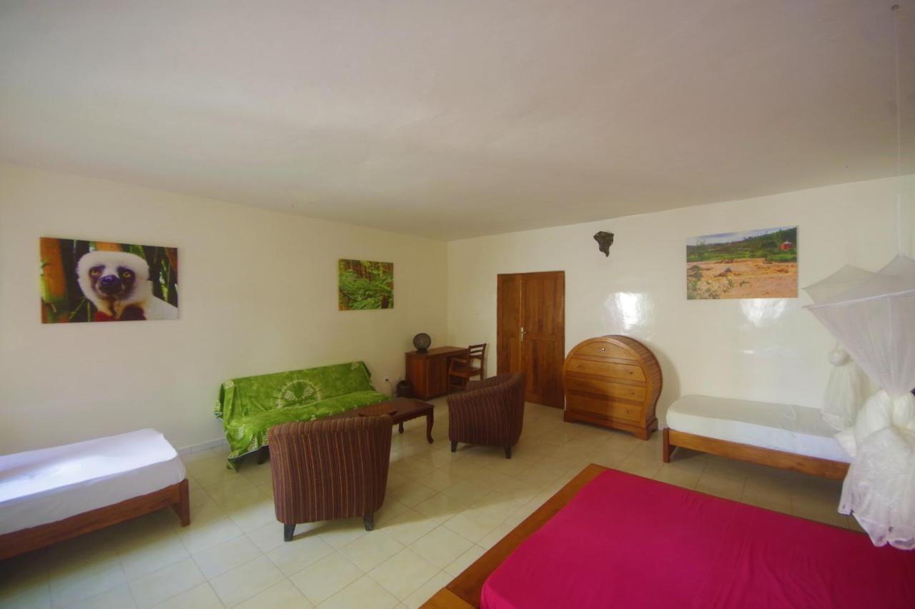 Villa Ty Milyn Mazela SA Dakar Exteriör bild