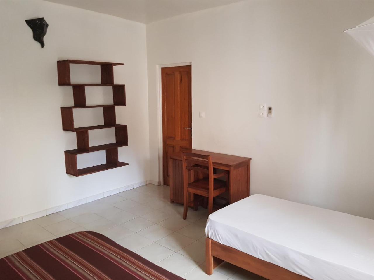 Villa Ty Milyn Mazela SA Dakar Exteriör bild